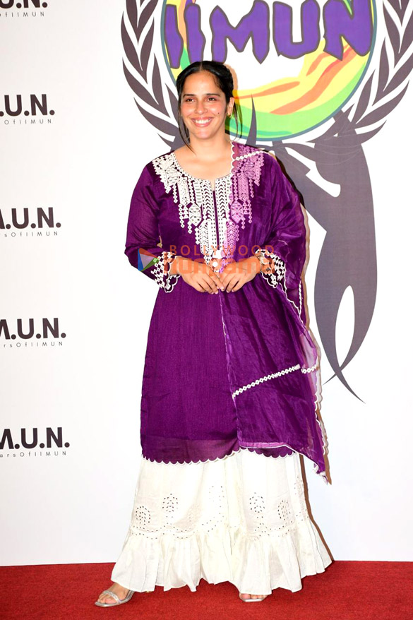photos celebs snapped at iimuns 15 years celebration 10