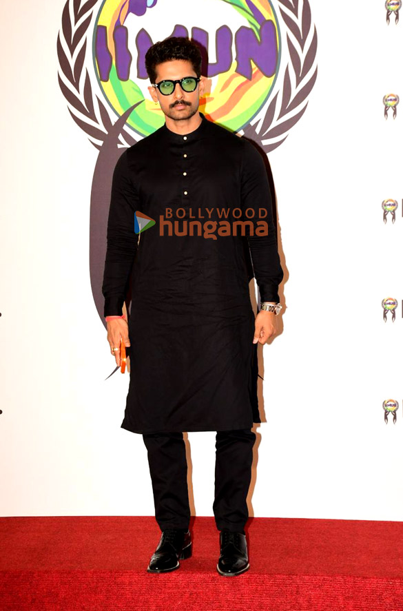 photos celebs snapped at iimuns 15 years celebration 14
