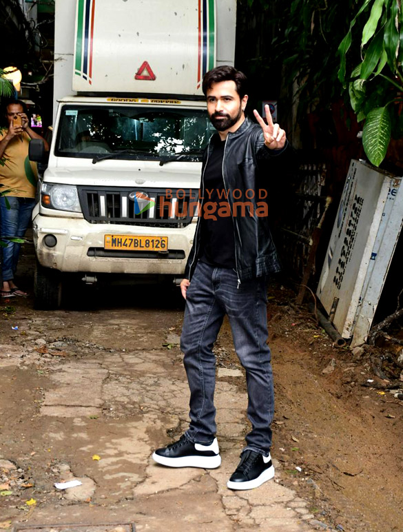photos emraan hashmi and disha patani snapped at krome studios bandra 8