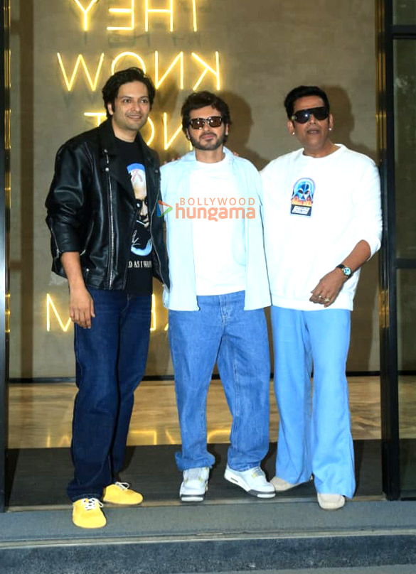 photos ravi kishan ali fazal divyenndu sharma and gurmmeet singh snapped promoting mirzapur the movie at excel entertainment office 6