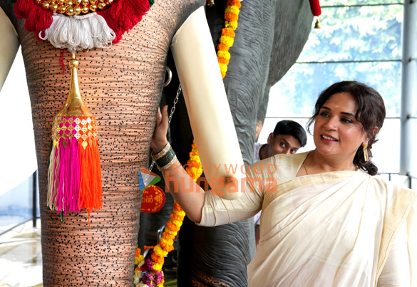 photos richa chadha and peta india gift life size mechanical elephant to keralas g 11