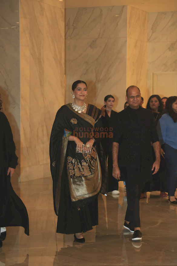 photos sonam kapoor ahuja rhea kapoor bhumi pednekar and others grace the birdhichand ghanshyamdas jewellers event 15