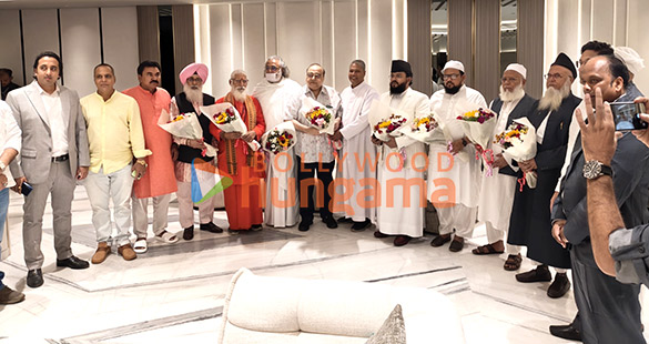 photos spiritual leaders attend rajkumar santoshis special screening of batwara 1947 1