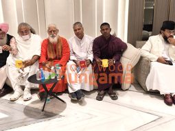 Photos: Spiritual leaders attend Rajkumar Santoshi’s special screening of Batwara 1947