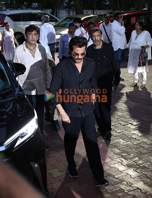 photos vicky kaushal katrina kaif aruna irani and others attend late kuku kohlis prayer meet 29