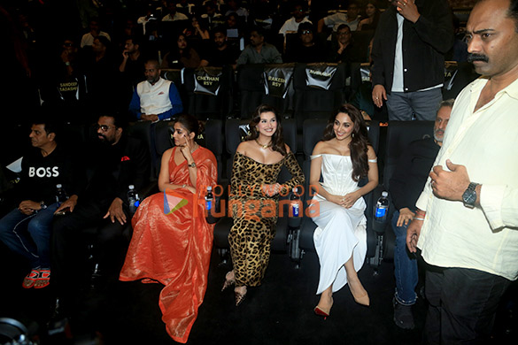 photos yash kiara advani tara sutaria nayanthara and others at toxic trailer launch 8