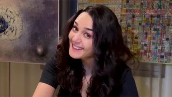 Preity Zinta relishes Indian food in Paris