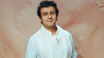 Sonu Nigam sings ‘Suhani Raat Dhal Chuki’ while undergoing surgery, shares video from operation theatre; watch