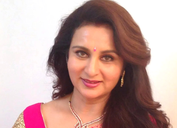 Poonam Dhillon hospitalised at Mumbai’s Lilavati hospital after Dengue diagnosis : Bollywood News