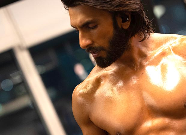 Ranveer Singh gives a glimpse of his fitness routine in new shirtless picture; see pic