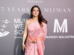 Photos: Kajol, Rakul Preet Singh, Jackky Bhagnani and others snapped at red carpet of Mijwan Fundraiser Fashion Show