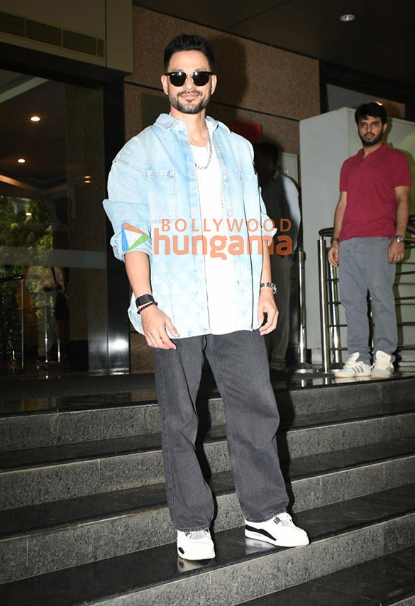 photos kunal kemmu preity zinta sparsh shrivastava and vanshika dhir snapped promoting their film vibe 7