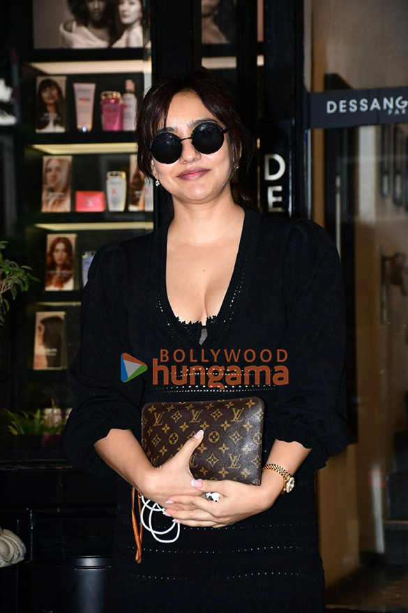 photos neha sharma snapped outside a salon in bandra 1 2