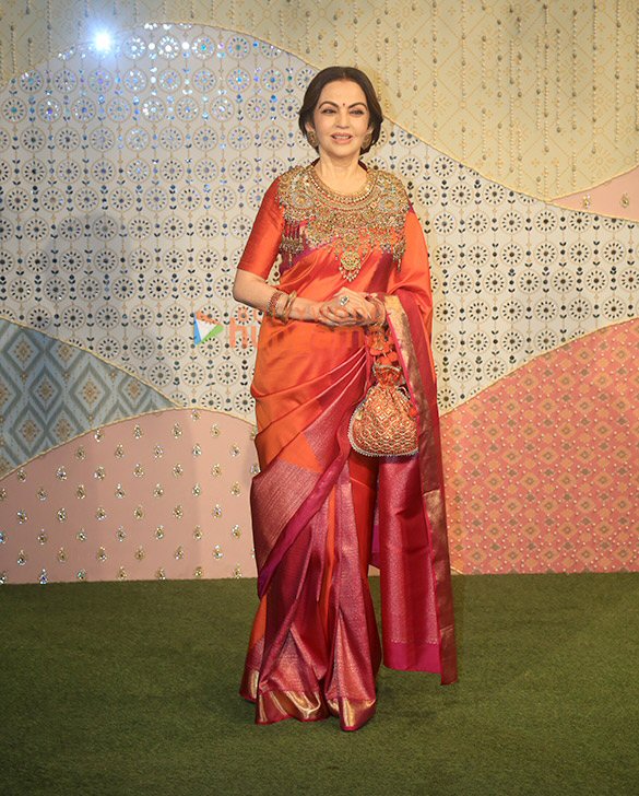 photos salman khan katrina kaif vicky kaushal and others snapped at ambani ganpati celebrations 35