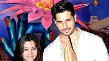 Sidharth Malhotra seeks blessings at Lalbaugcha Raja with Ektaa R Kapoor ahead of The Vvaan trailer launch