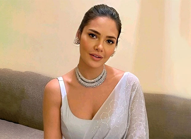 Esha Gupta gets pepper defence spray from sister as she heads back to Delhi 