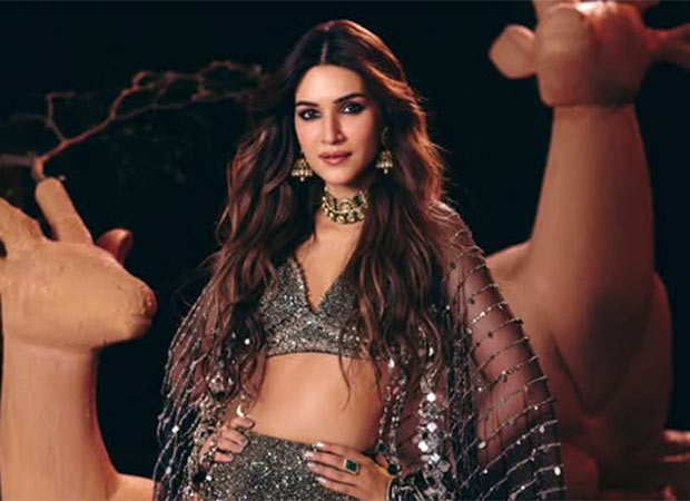 Kriti Sanon walks the ramp in Abhinav Mishra’s black mirror-work lehenga