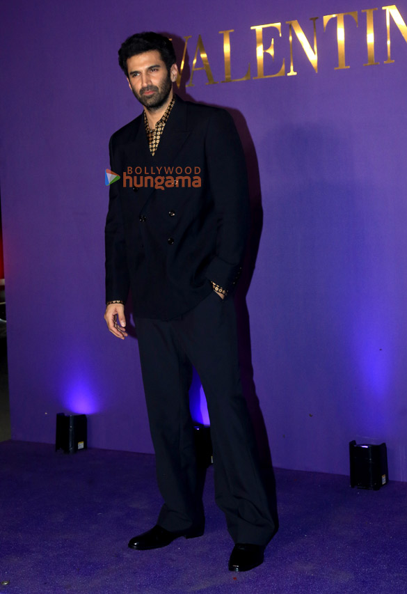 photos fatima sana shaikh aditya roy kapur khushi kapoor and others were snapped at maison valentinos diwali celebrations in mumbai 10