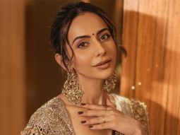 Rakul Preet Singh serves understated luxury in Rs 2.75 lakhs bronze-gold tissue saree for Ramayana trailer launch; see post
