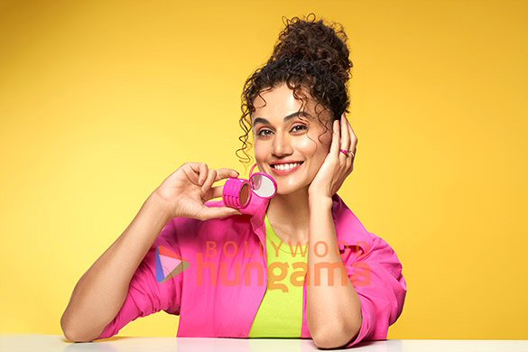 taapsee pannu 98