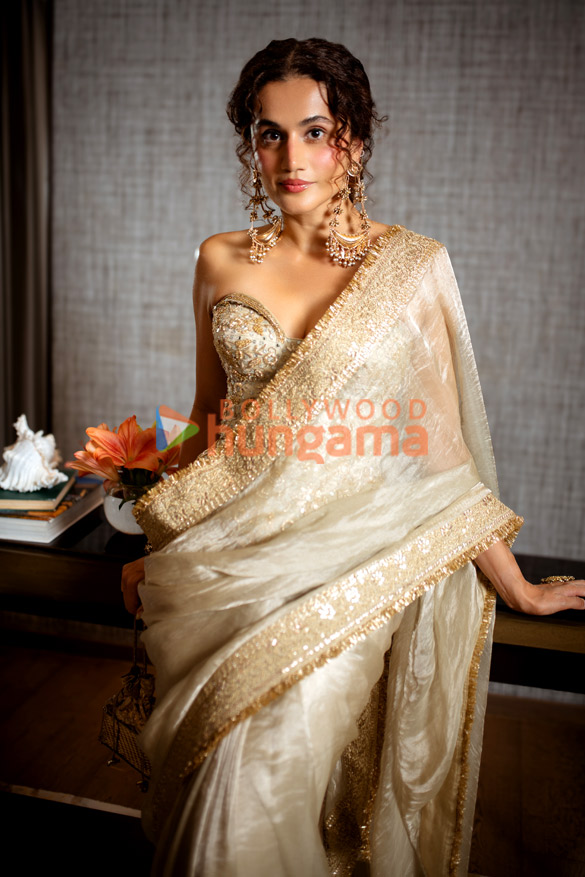 taapsee pannu 8 9